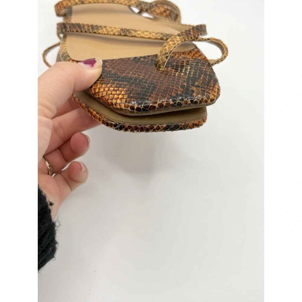 Banana Republic Barely There Embossed Snakeskin Sandal‎